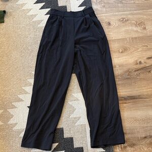 Daydrift High-Rise Wide-Leg Trouser
Regular